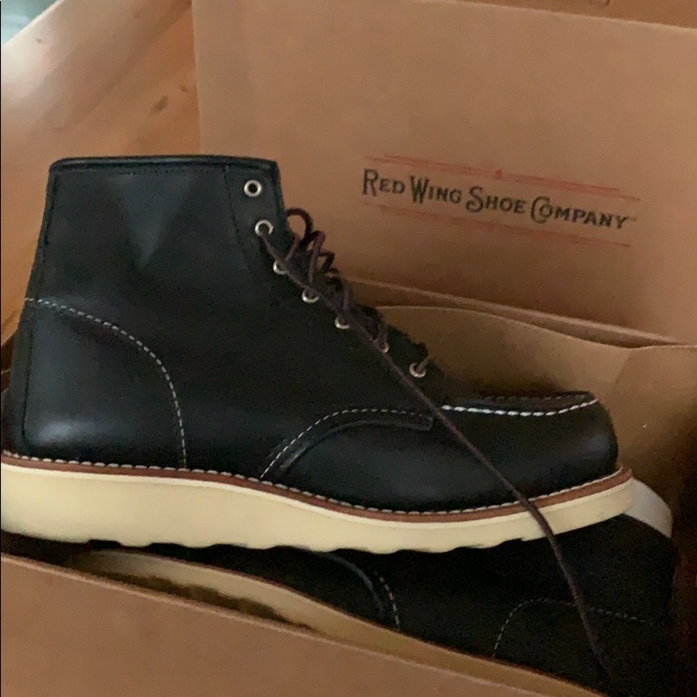 Red wing boots